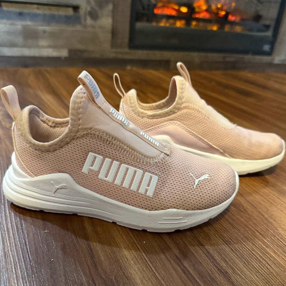 Girls Puma Sneakers